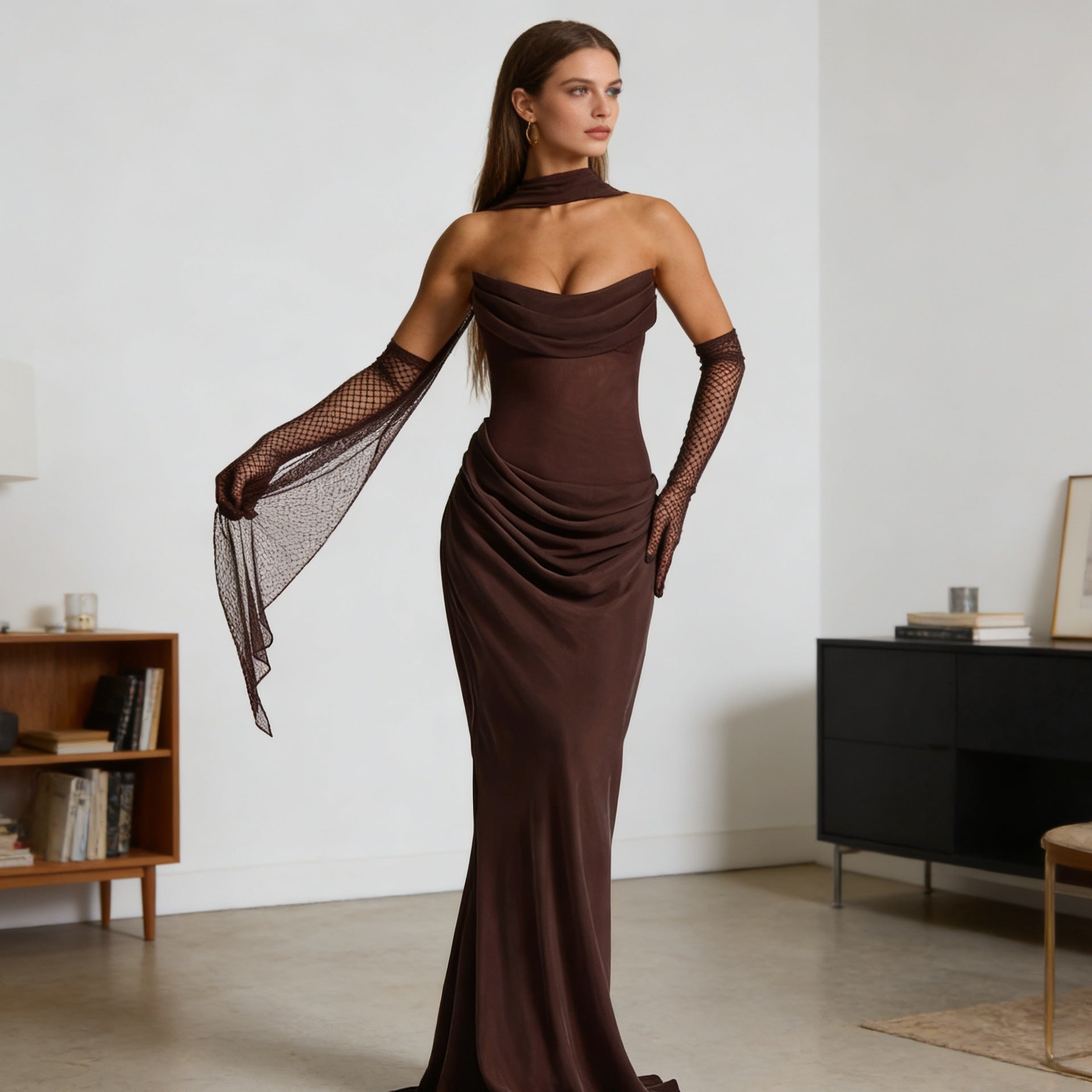 Damen Elegantes schulterfreies Maxikleid mit verführerischem Rüschendetail
