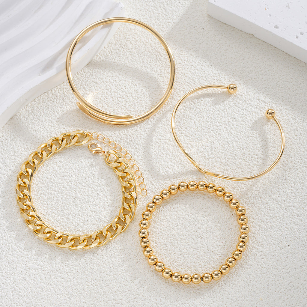 Damen Armband-Set mit eleganten Goldakzenten und vielseitigen Designs Shop Nory