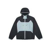 Schwarz mit Blau