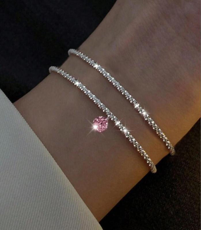 Damen Armreif-Set mit funkelnden Kristallen und zarten Gliederdesigns Shop Nory