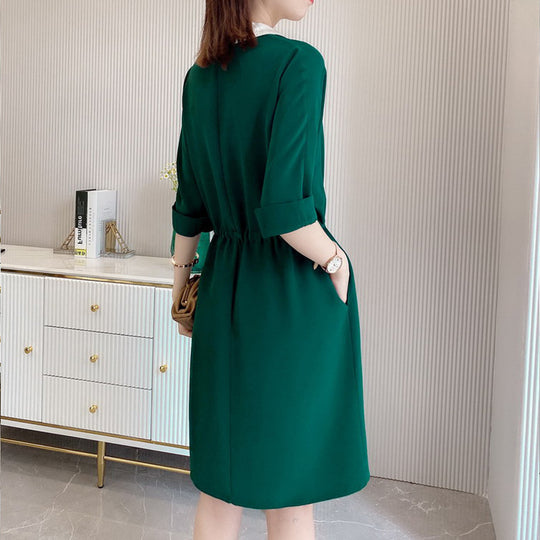 Damen Lässiges Midi-Kleid mit kontrastierendem Kragen Shop Nory