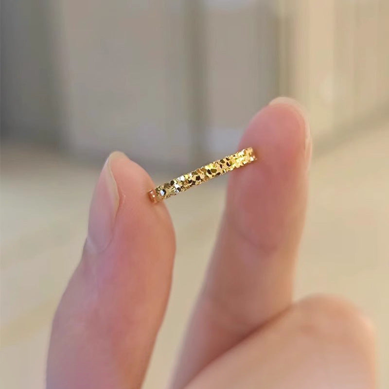Damen Eleganter, zarter Ring mit strukturiertem Design Shop Nory