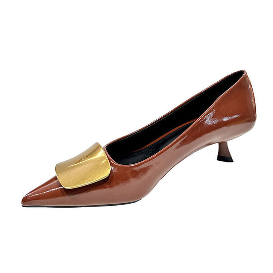 Damen Spitz zulaufende Kitten‑Heel Pumps mit dekorativer Metall‑Vorderkappe Shop Nory