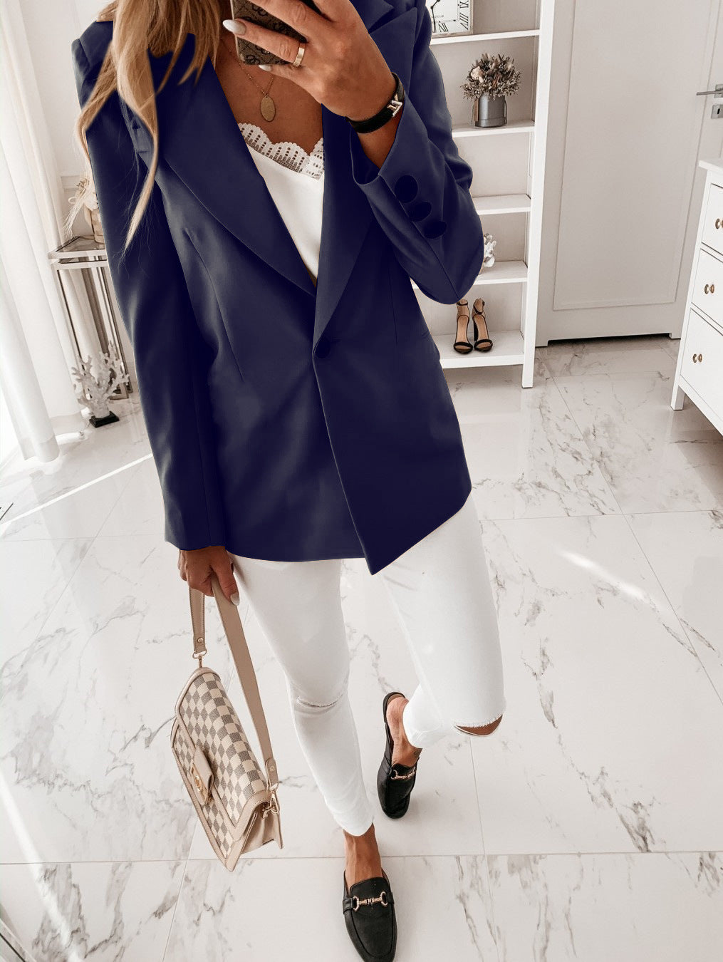 Damen Langblazer mit einreihiger Knopfleiste, tailliertem Schnitt und soften Schulterpolstern Shop Nory