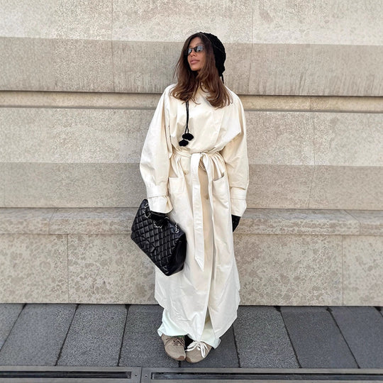 Damen Maxilanger taillierter Trenchcoat aus leichter Baumwollmischung mit Bindegürtel Shop Nory