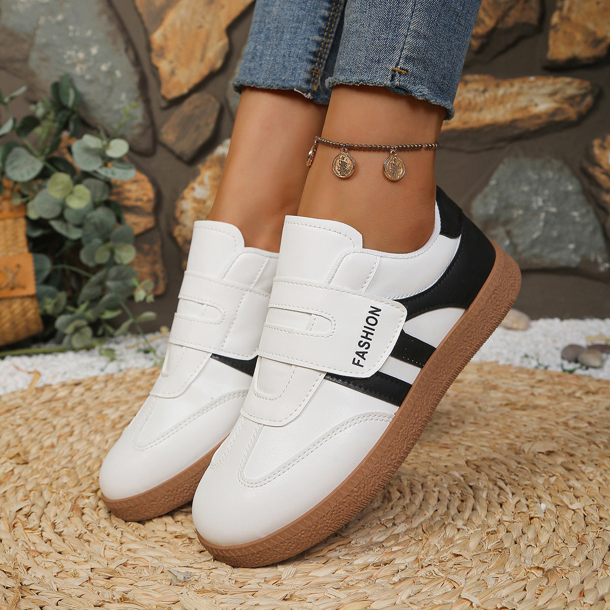 Damen Sneakers mit praktischem Klettverschluss und modischem Design