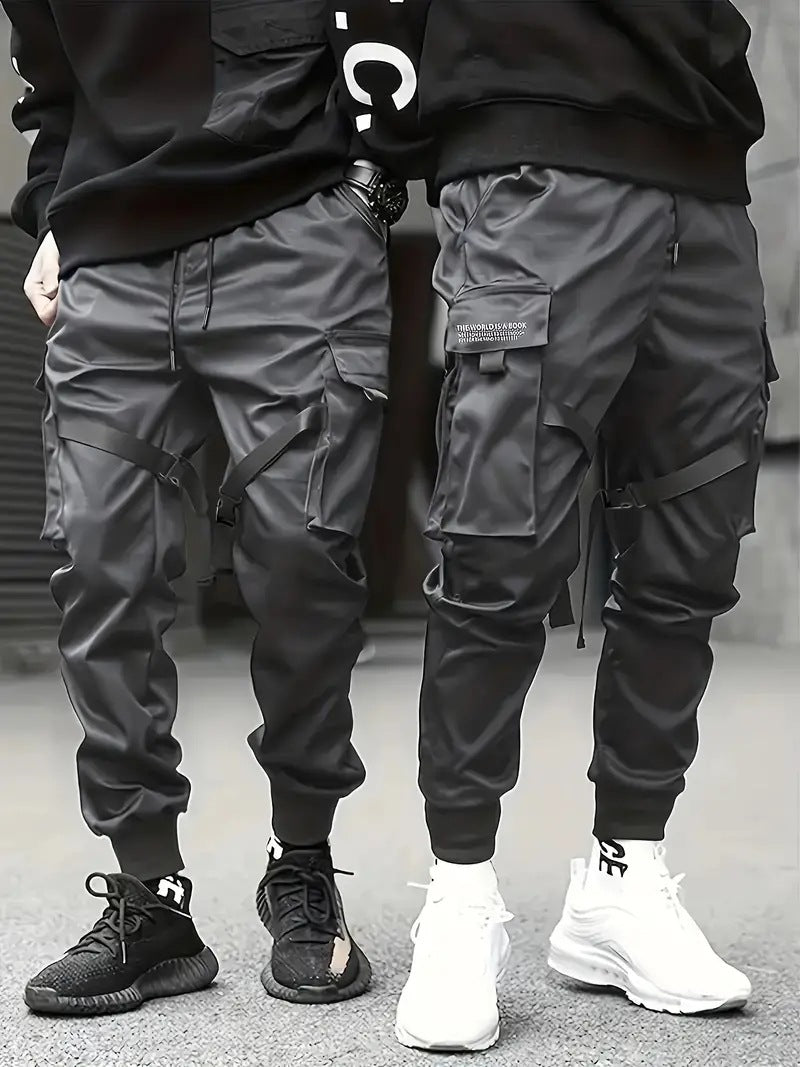 Herren Technische Cargo-Jogginghose mit Mehrfachtaschen, Gurtriemen & elastischem Bündchen Shop Nory