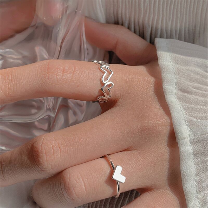 Damenring mit inspirierendem Schmetterlingsdesign und eingraviertem Spruch Shop Nory
