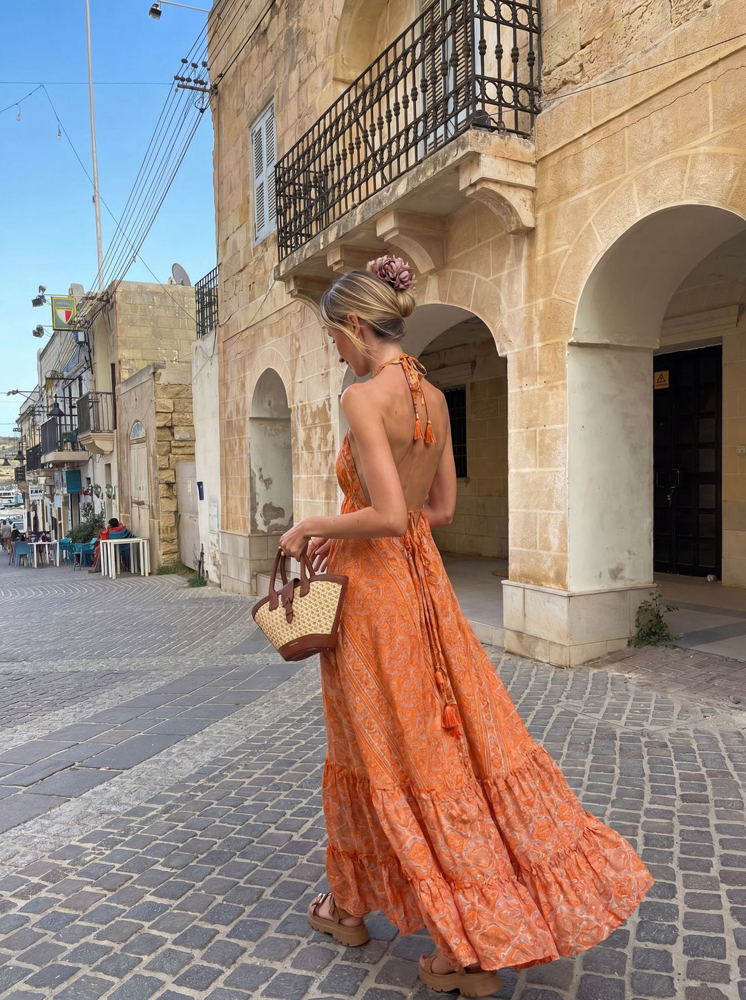 Damen Boho-Maxikleid mit Nackenband, Rückenfreiem Schnitt und Volant Shop Nory