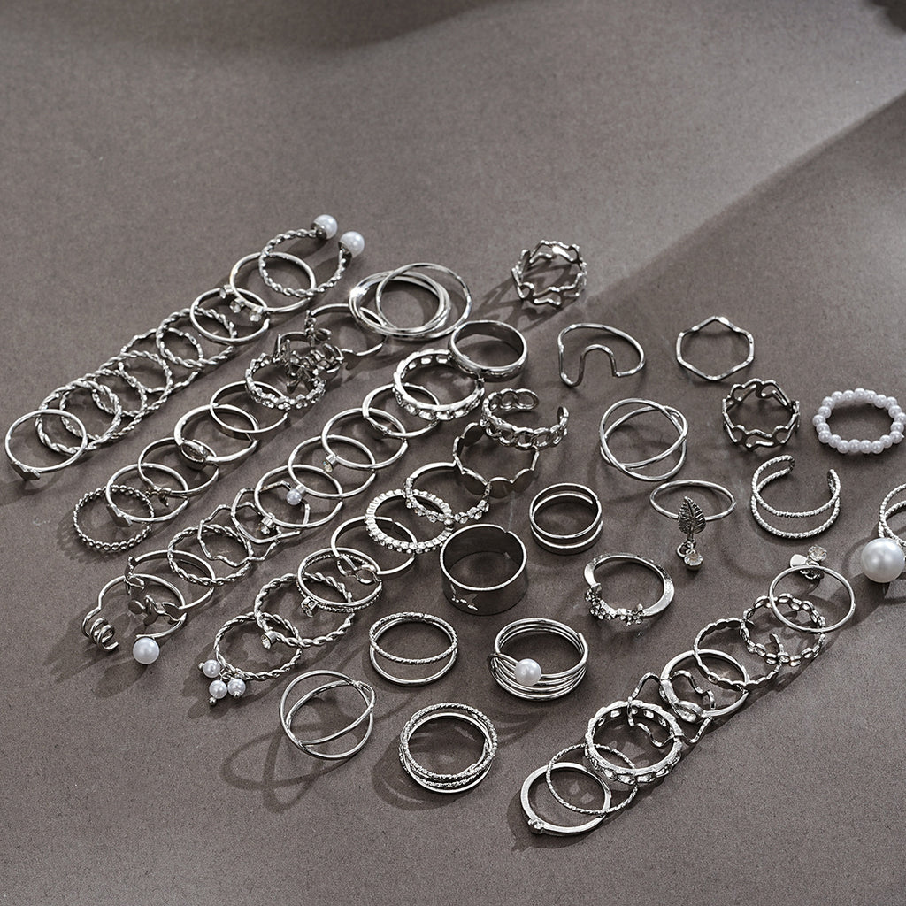 Damen einzigartiges Ring-Set mit vielseitigen Designs und handgefertigten Details Shop Nory