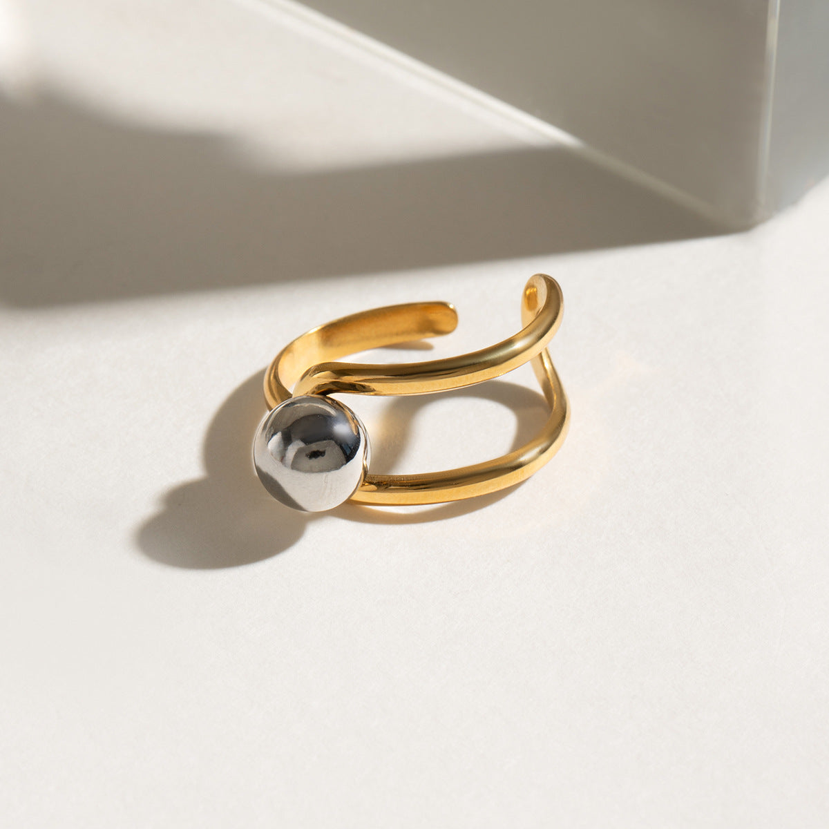 Damen Offener Ring mit elegantem Kugeldesign aus hypoallergenem Edelstahl Shop Nory