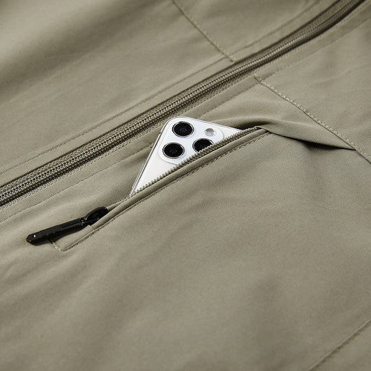 Herren Atmungsaktive Softshell-Utilityweste mit hohem Stehkragen, wasserabweisender Außenlage und mehrfachen Reißverschlusstaschen Shop Nory