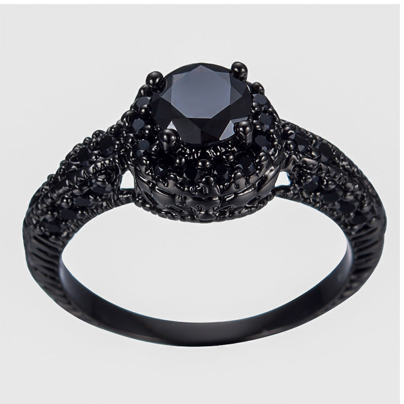 Damen Ring mit kunstvollem schwarzem Stein und filigraner Details Shop Nory