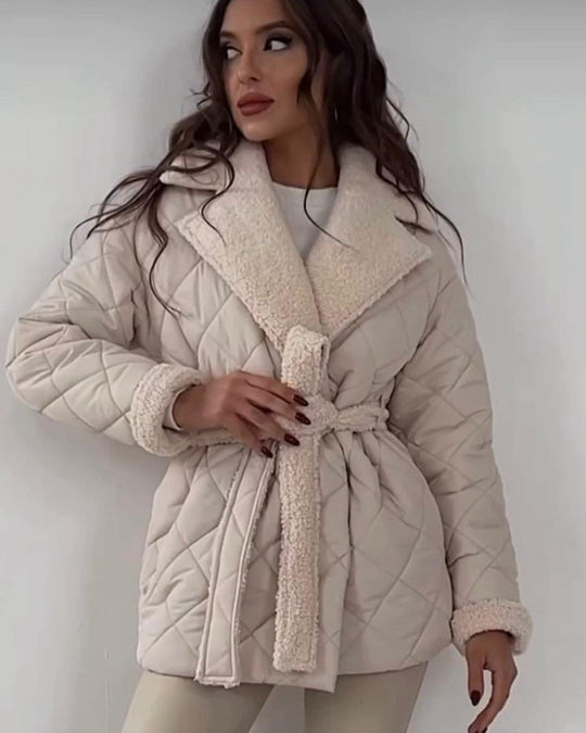 Damen Steppjacke mit Teddy-Futter Taillengürtel und großem Schalkragen Shop Nory