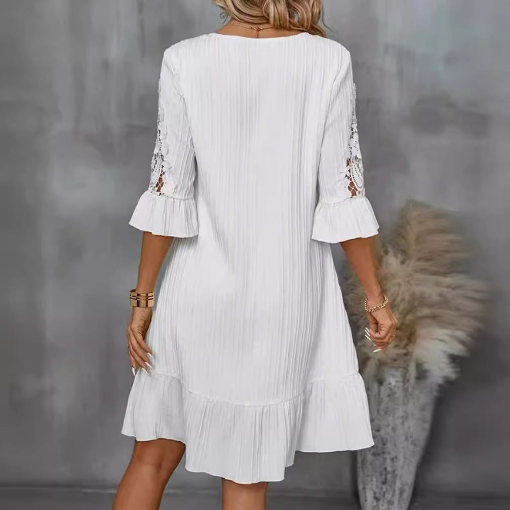 Damen Kurzarm Kleid mit voluminösem Saum und Spitzenärmeln