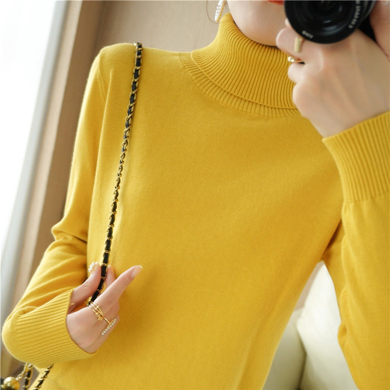 Damen Minimalistischer Feinstrick-Rolli mit hohem Rippkragen und schmaler Passform Shop Nory