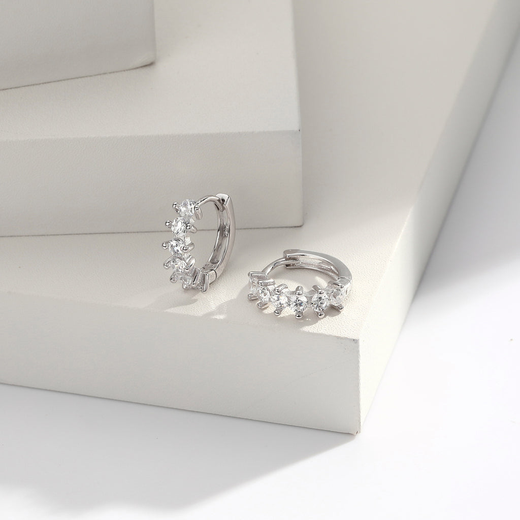 Damen Ohrhänger mit funkelnden Zirkonia und elegantem Design Shop Nory