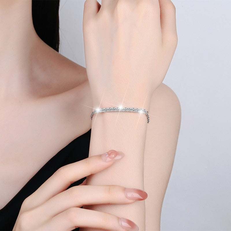 Damenarmband mit funkelndem Zirkonia-Besatz Shop Nory