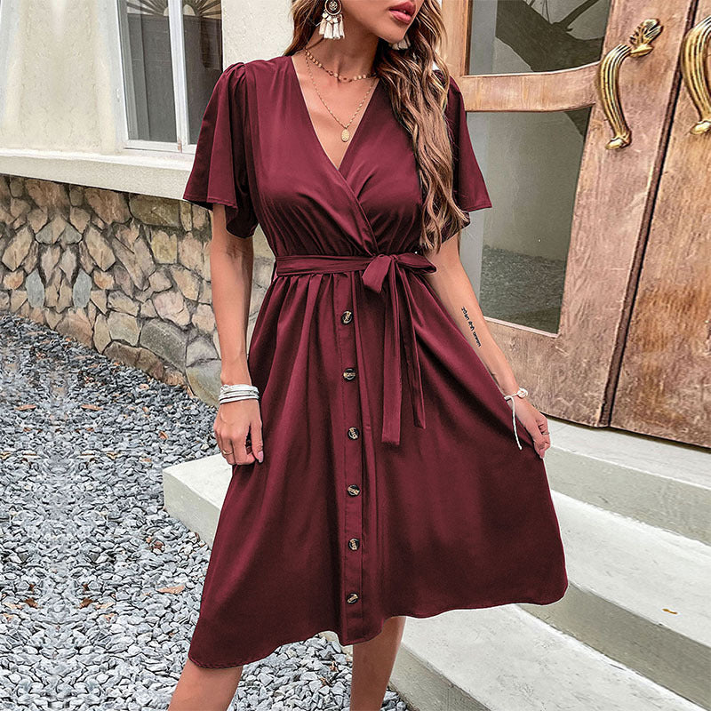 Damen Midi-Kleid mit eleganter Wickeloptik und praktischen Knopfdetails