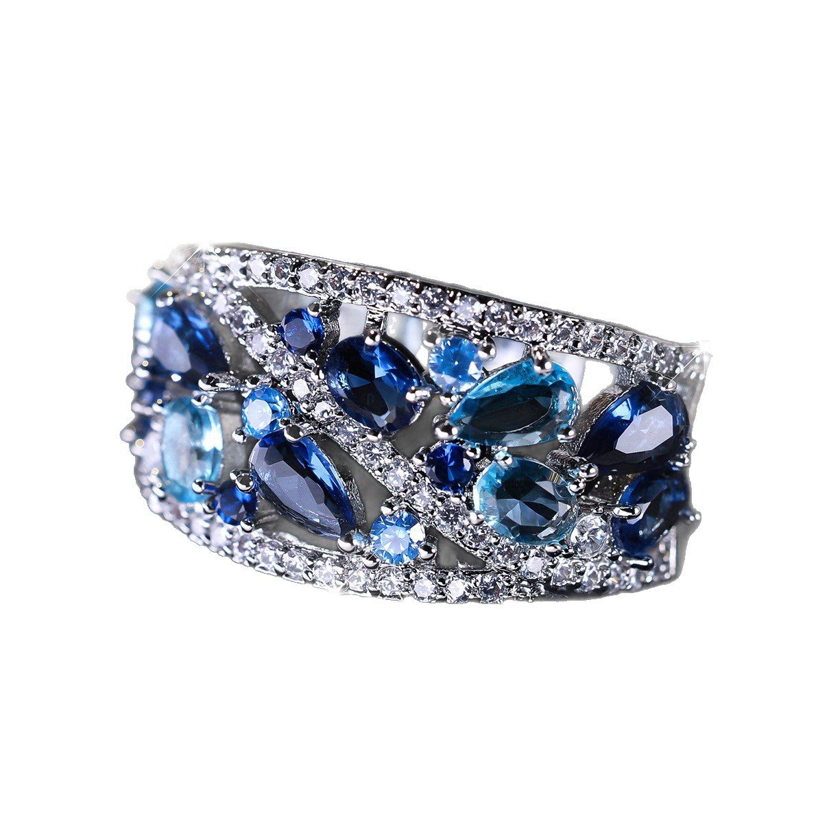 Damen Ring mit kunstvollem Rosé-Golddesign und funkelnden Zirkonia-Steinen Shop Nory