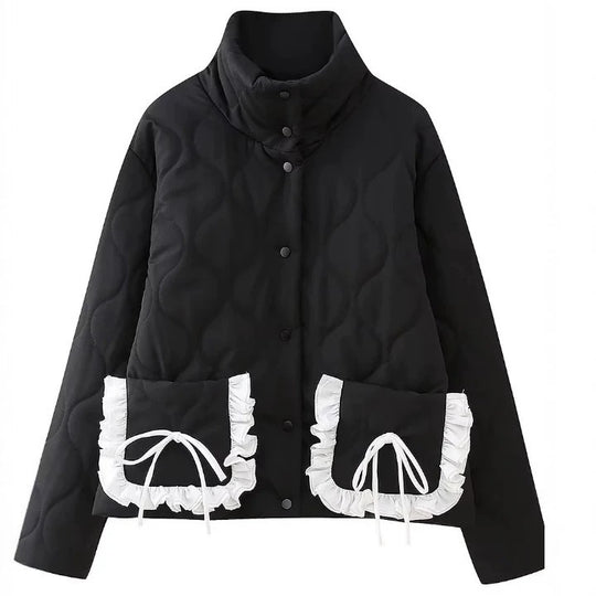 Damen Steppjacke mit Stehkragen und kontrastverzierten Rüschen-Taschen Shop Nory
