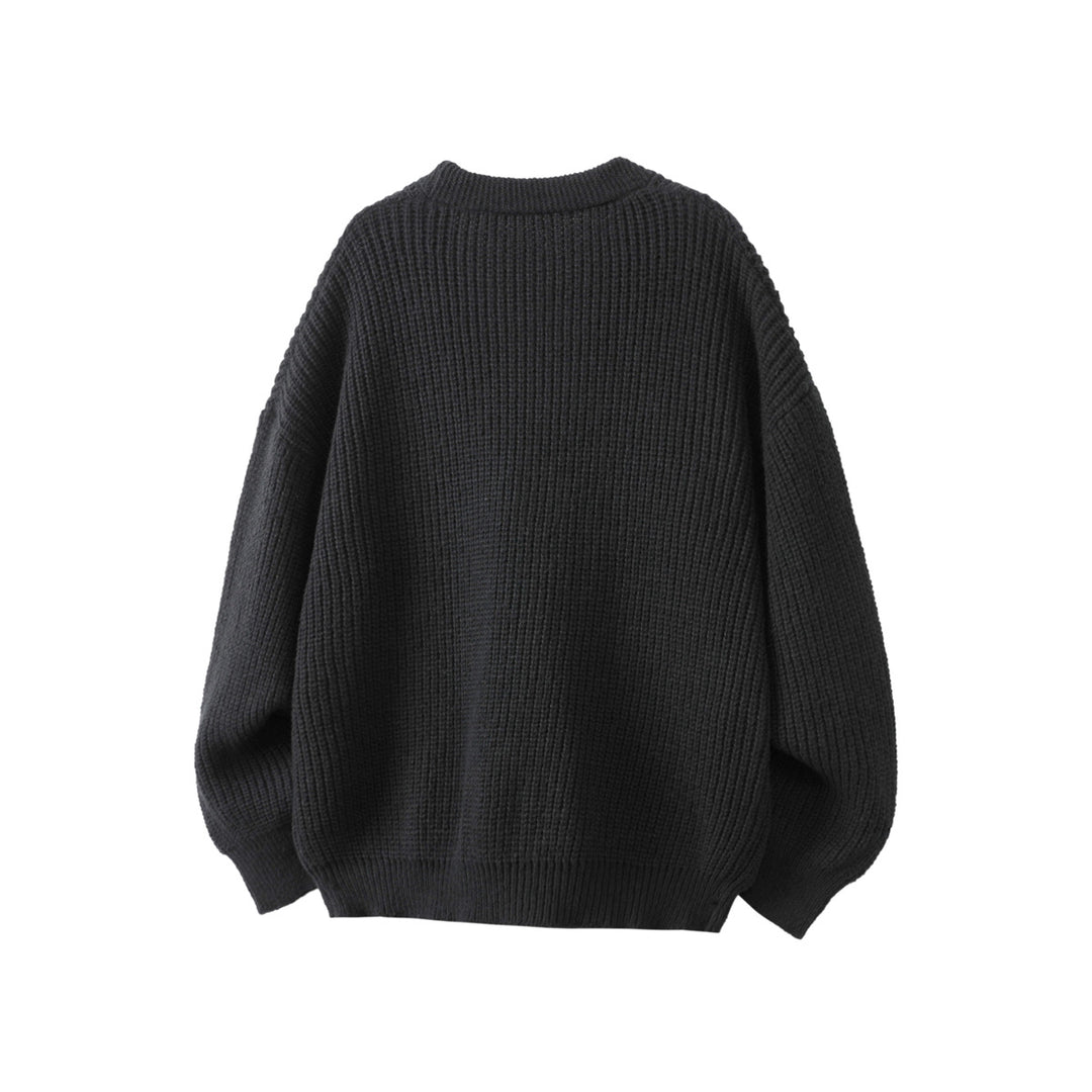 Unisex Oversize Grobstrick-Cardigan mit V-Ausschnitt, Knopfleiste und aufgesetzten Taschen Shop Nory