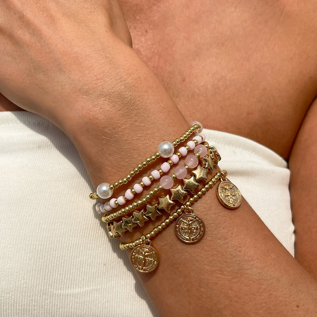 Damen Armbandset mit bunten Perlen und lebensbejahenden Charms Shop Nory