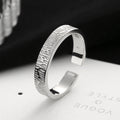 Damen Armreif mit elegantem Muster und modernem Design Shop Nory