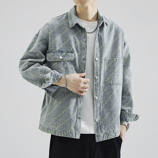 Herren Oversize Jeansjacke mit Allover‑Monogramm, Druckknopf‑Verschluss und aufgesetzten Brusttaschen Shop Nory