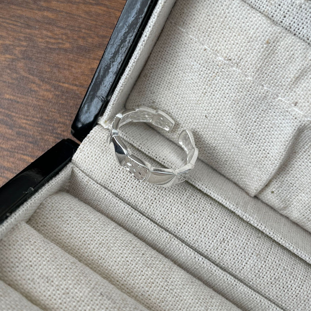 Damen Ring mit elegantem, facettiertem Design Shop Nory