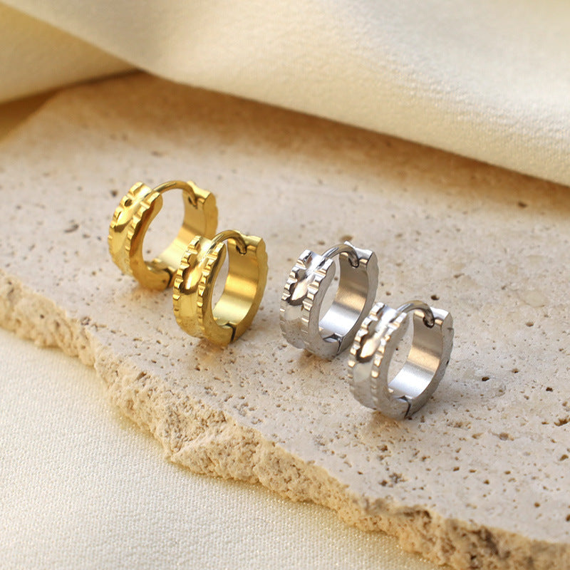 Damen Creolen im stilvollen und modernen Design Shop Nory