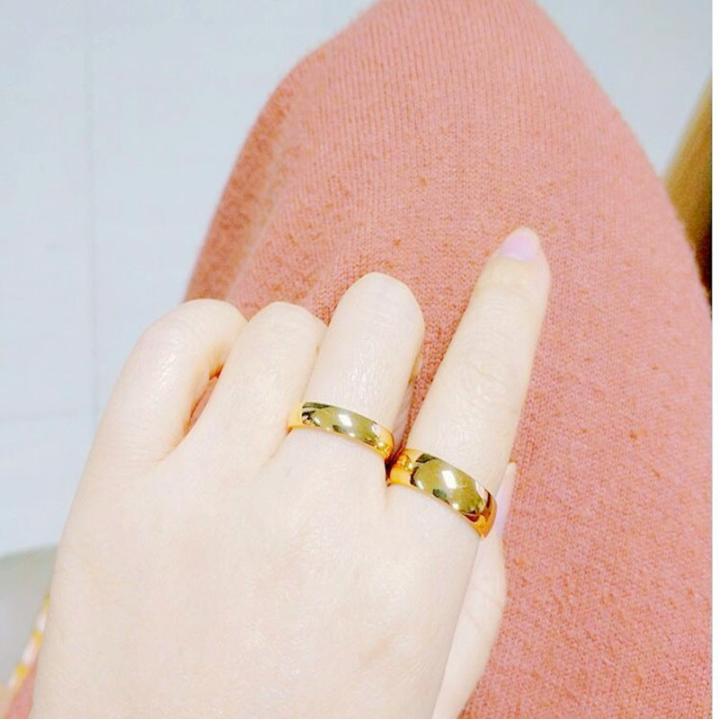 Herren Titanring mit eleganter polierter Oberfläche und strukturiertem Design Shop Nory