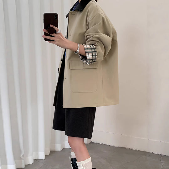 Damen Kurzjacke im Trench‑Stil mit Lederkragen und umschlagbaren Karo‑Manschetten Shop Nory