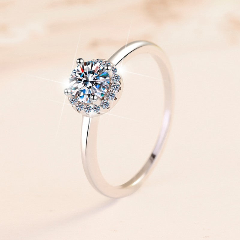 Damen Verlobungsring mit funkelndem Zirkonia und eleganter Fassung Shop Nory