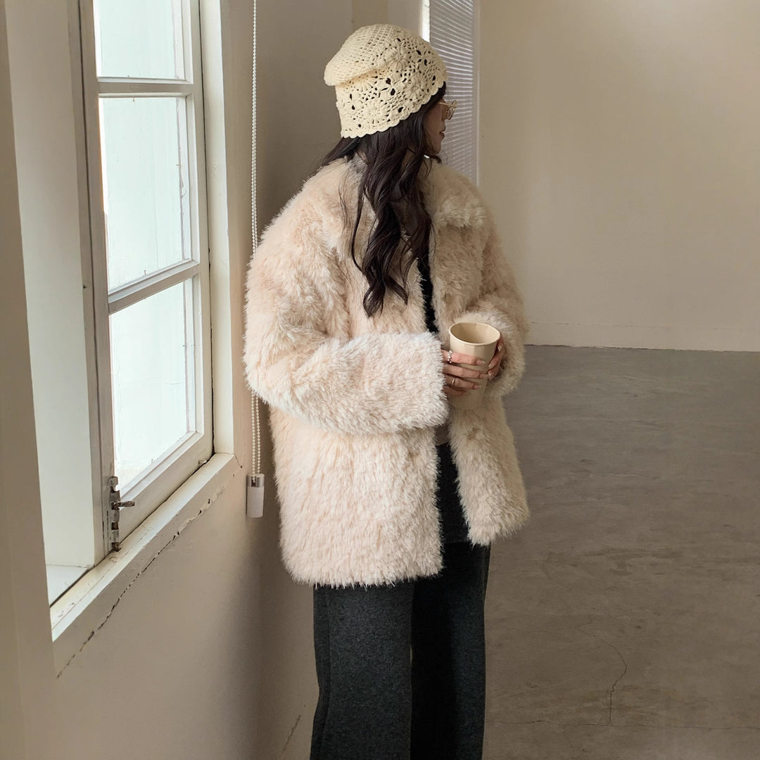 Damen Flauschiger Teddy-Mantel aus Kunstfell mit Hemdkragen und Boxy‑Silhouette Shop Nory
