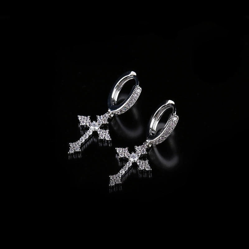 Damen Ohrhänger mit funkelndem Kreuz-Design und edlen Zirkonia Shop Nory