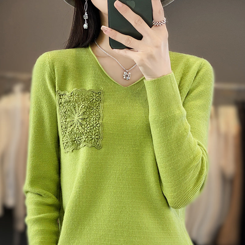 Damen Kaschmir‑Optik V‑Ausschnittpullover mit floraler Häkelapplikation Shop Nory