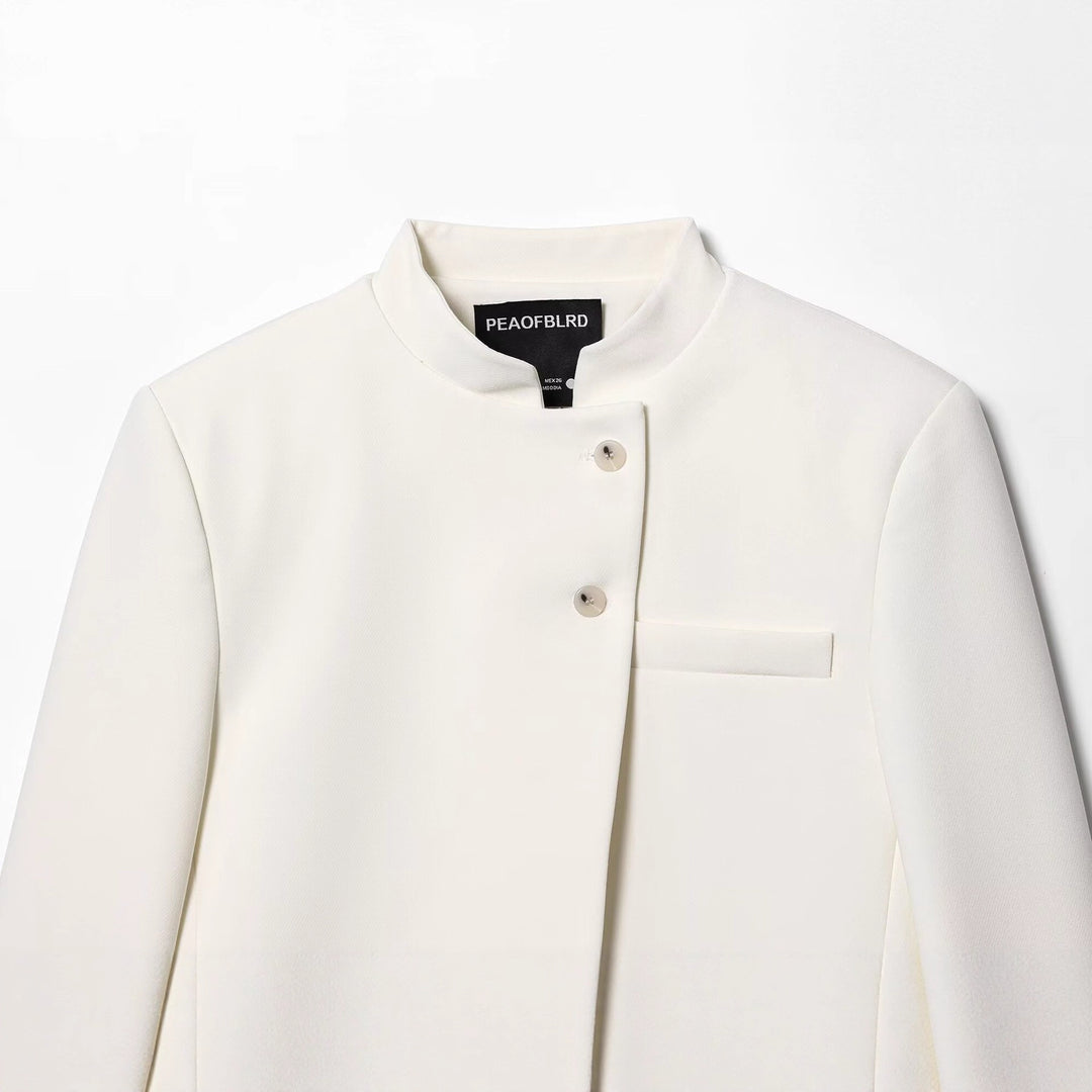 Damen Kurzblazer mit Stehkragen und asymmetrischer Knopfleiste Shop Nory