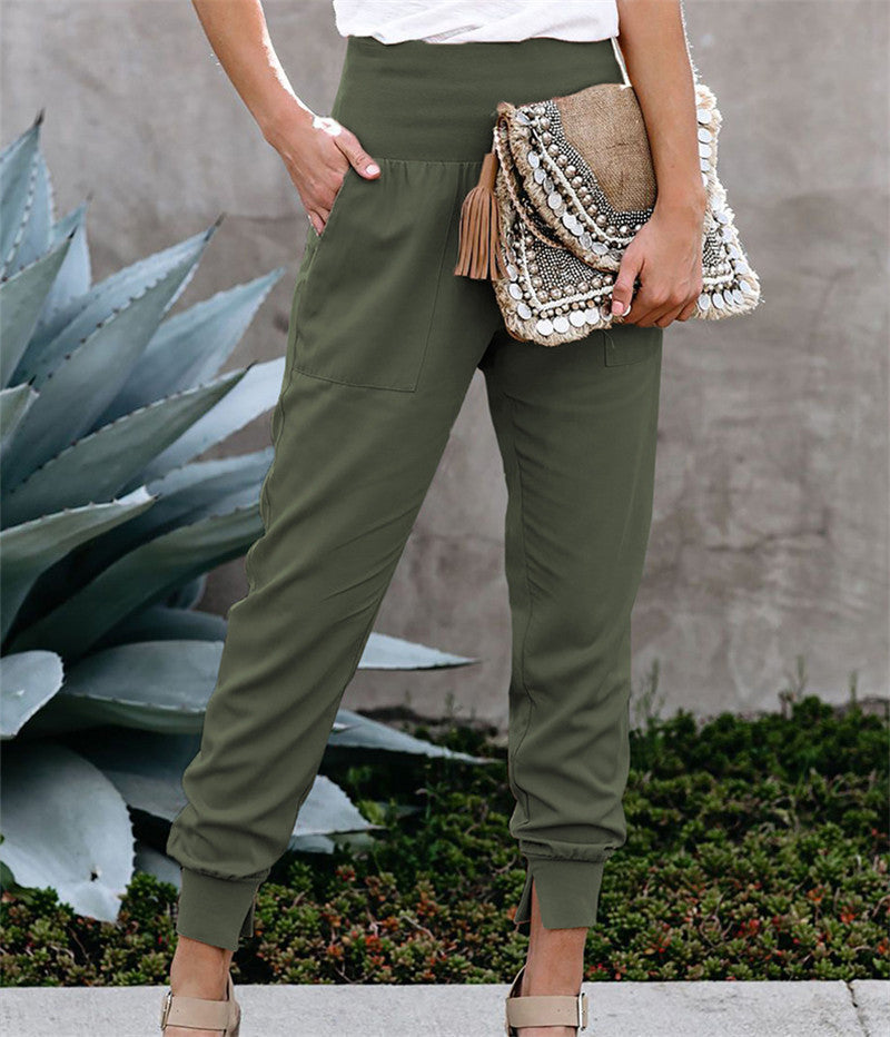 Damen bequem geschnittene Jogger-Hose mit seitlichen Taschen und Gummizug