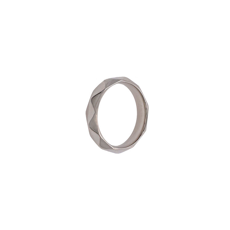 Damen Modischer Ring mit facettierter Oberfläche Shop Nory