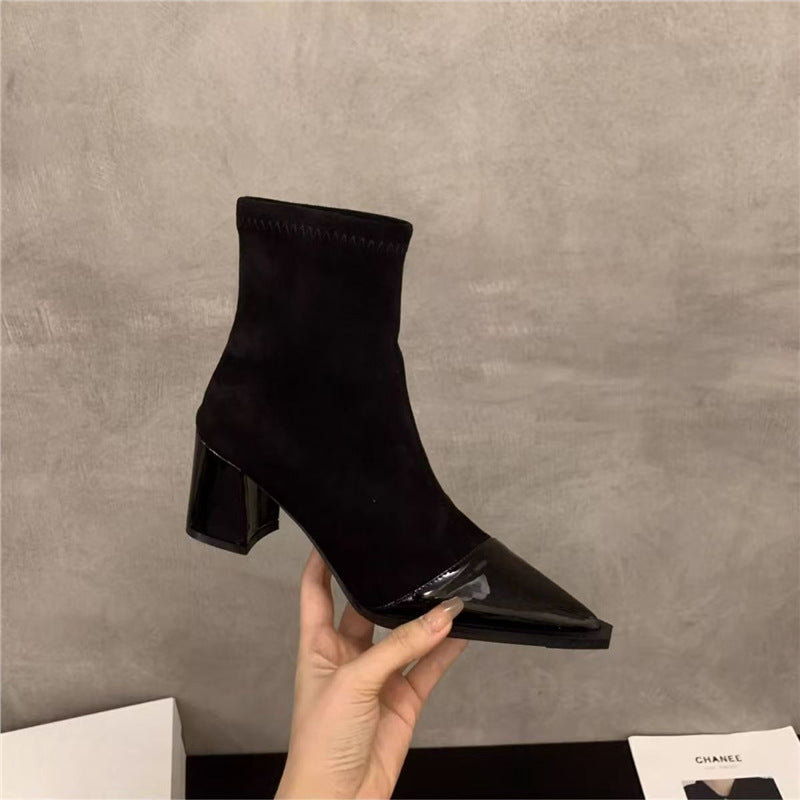 Damen Spitz zulaufende Stiefelette mit Wildlederschaft, patentierter Zehenkappe und sculpted Blockabsatz Shop Nory