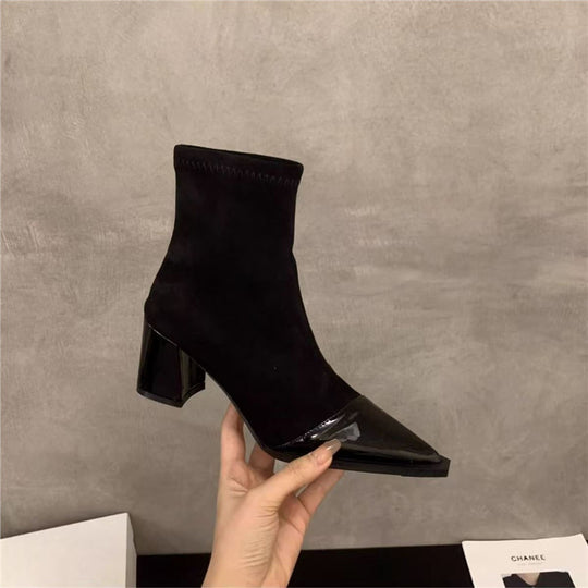 Damen Spitz zulaufende Stiefelette mit Wildlederschaft, patentierter Zehenkappe und sculpted Blockabsatz Shop Nory