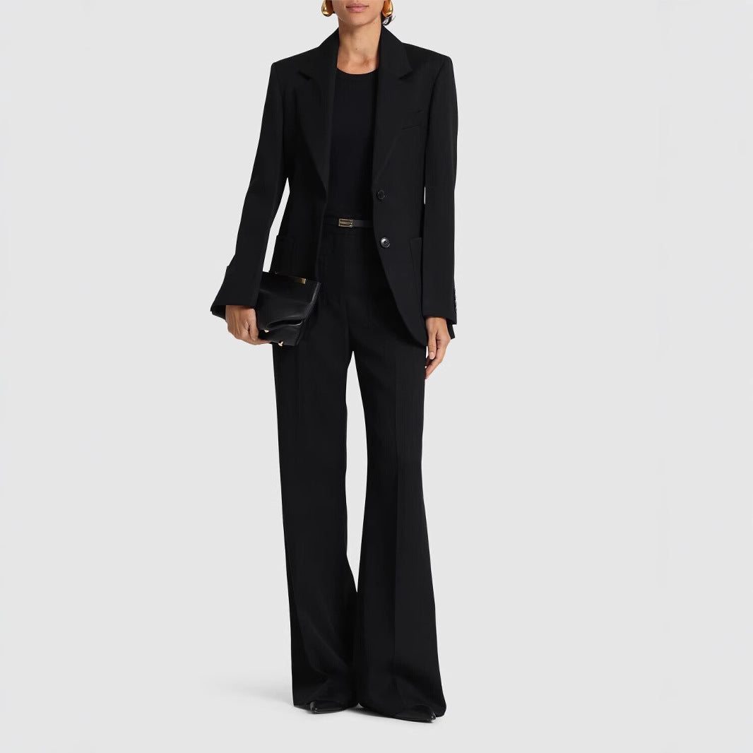 Damen Zweiteiliges Hosenanzug-Set im präzisen Tailoring mit weitem Schlag und schmaler Schulter Shop Nory