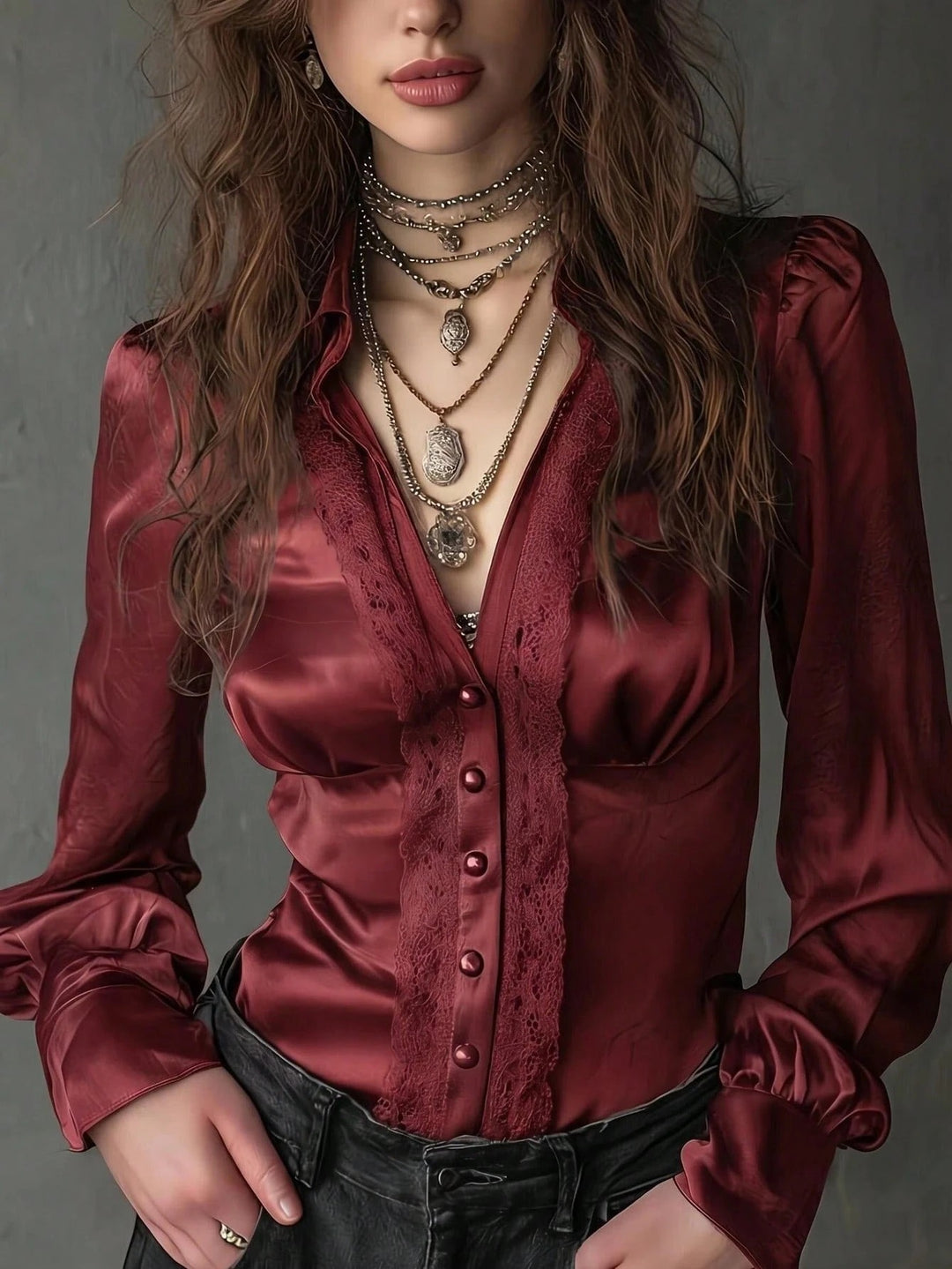Damen Taillierte Satinbluse mit Spitzenpasse, Knopfleiste und Puffärmeln Shop Nory