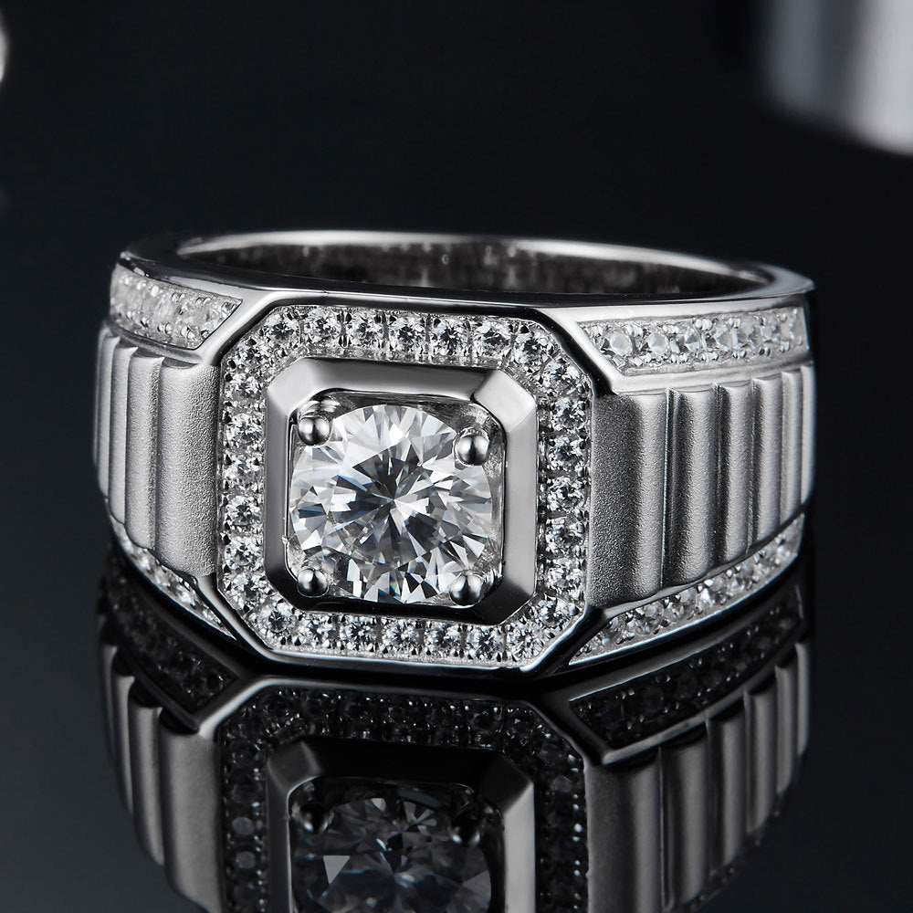 Damen eleganter Verlobungsring mit funkelndem Hauptstein und kunstvollem Design Shop Nory