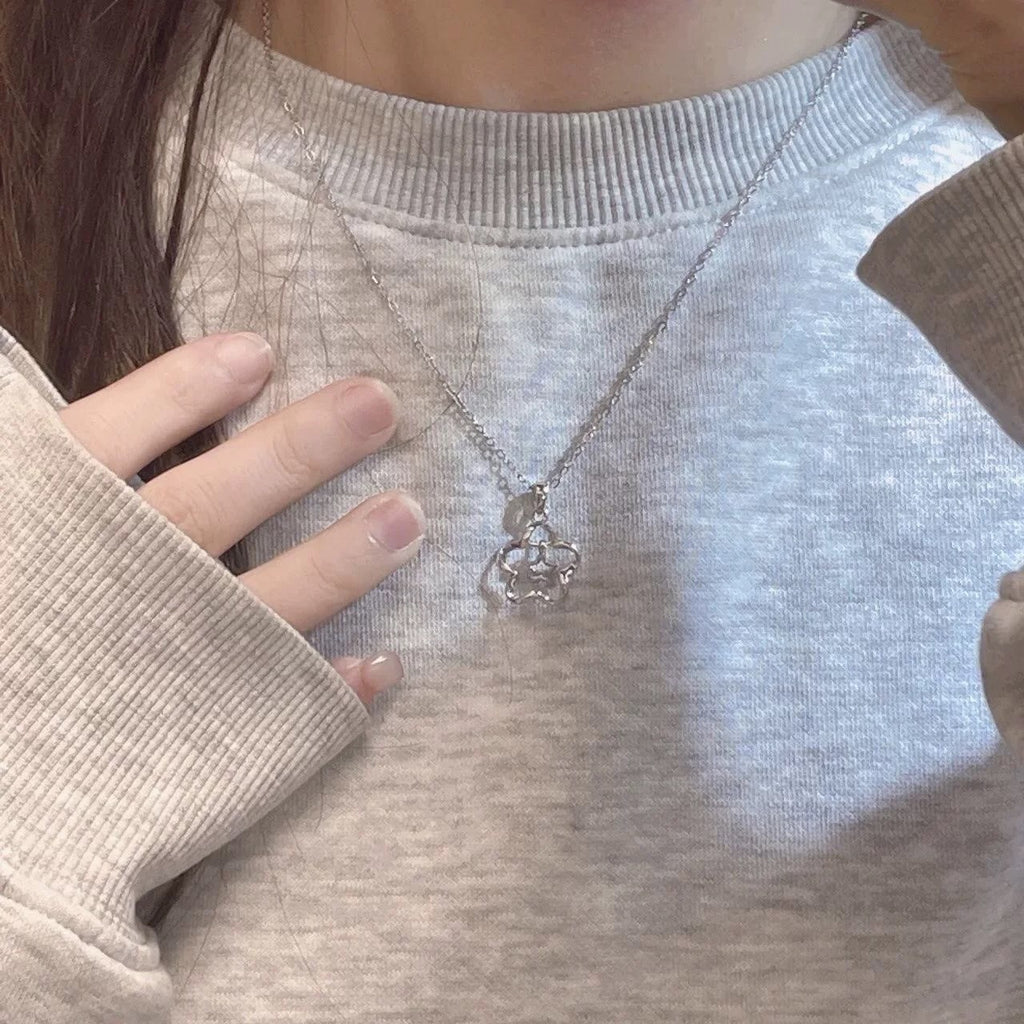 Damen Halskette mit funkelndem Sternenanhänger Shop Nory
