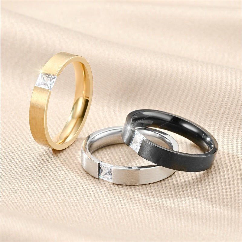 Herren Schmuckring mit elegantem Zirkonia-Besatz und modernem Design Shop Nory