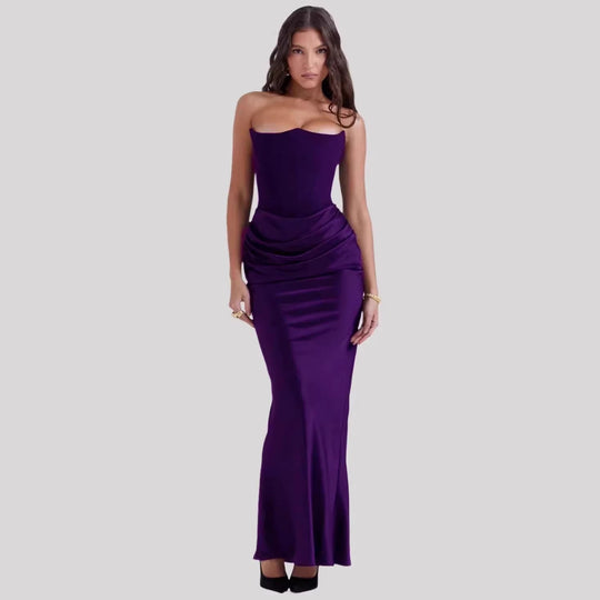 Damen Elegantes Abendkleid mit tiefem Dekolleté und drapierten Details