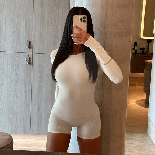 Damen nahtloses Thermo-Unterwäsche-Set aus formender Mikrofaser mit Langarmshirt und taillierter Hotpants Shop Nory