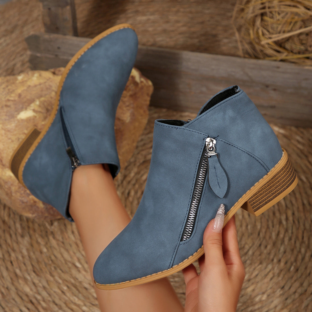 Damen Kurze Ankle-Boots mit seitlichem Reißverschluss und gestapeltem Blockabsatz Shop Nory